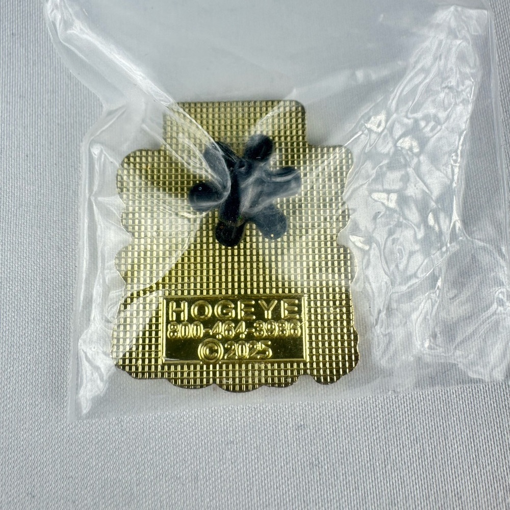 NWT Walmart Official Employee Appreciation Pin - Picture 2 of 2